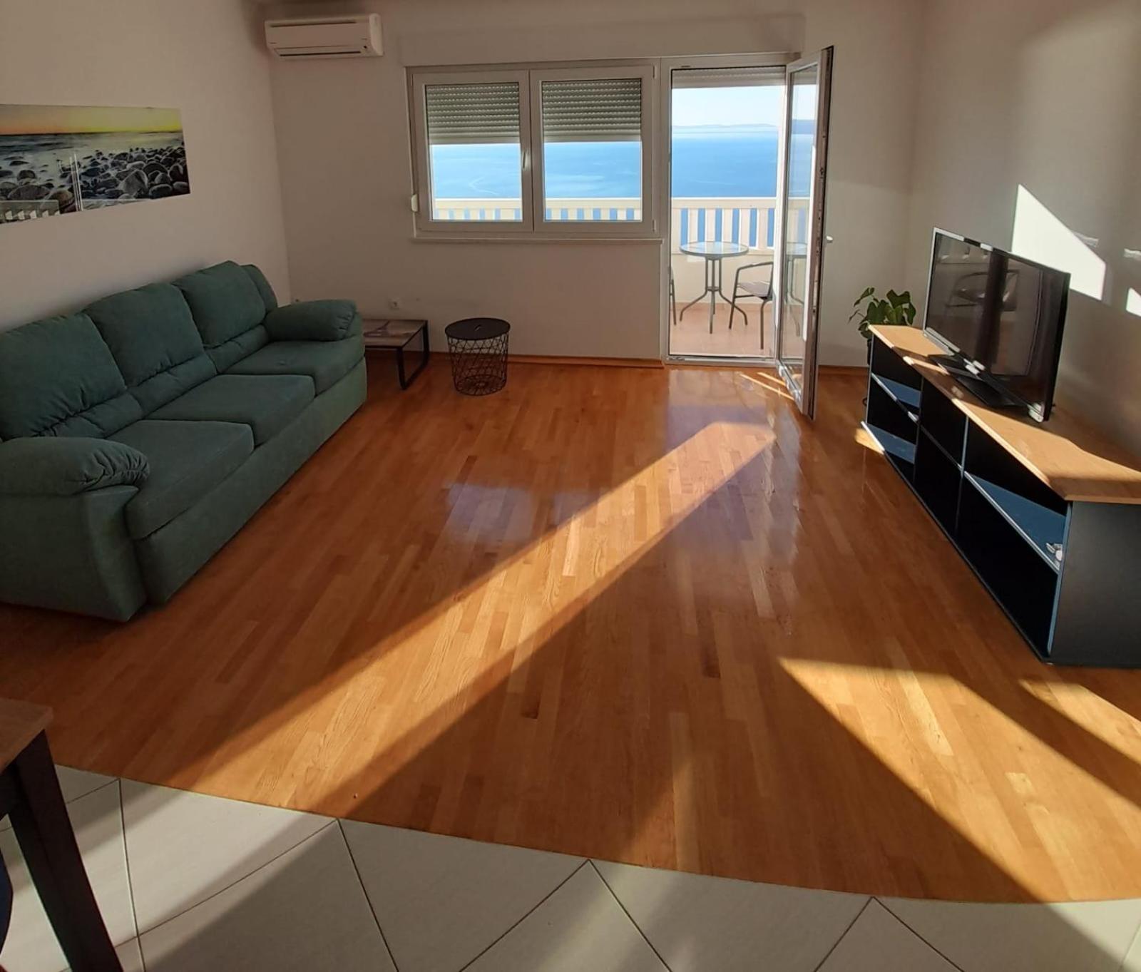 Pere Apartment Omis Bagian luar foto